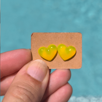 Boucles d'oreille puce coeur jaune