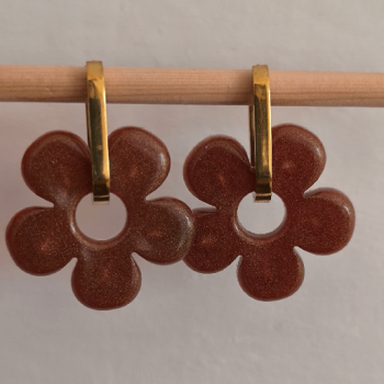 photo de boucles d'oreille big fleur chocolat