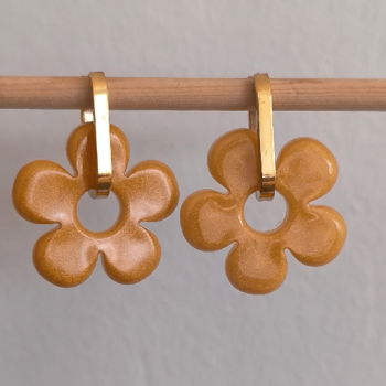 Photo de boucles d'oreille big fleur camel