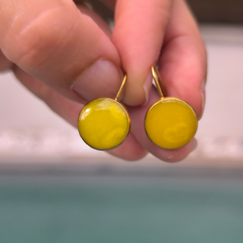 Photo boucles d'oreilles eclipse yellow